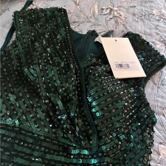 Mac Duggal - Cap Sleeve Sequined Evening Gown - Forest Green Size 8 #5441 NWT - Picture 17 of 17